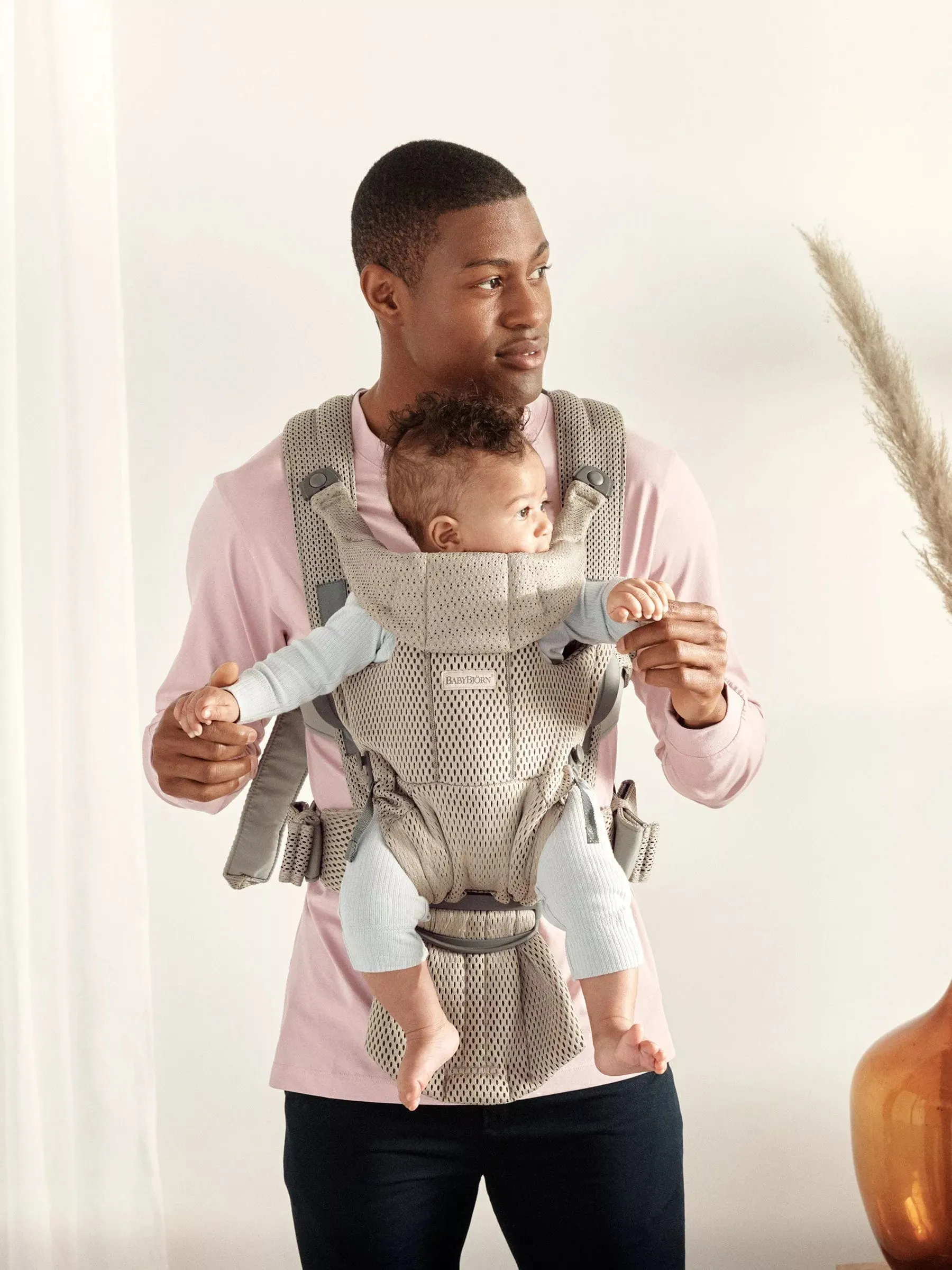 BabyBjorn Baby Carrier Free 3D Mesh