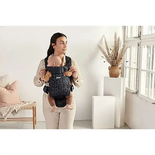 BabyBjorn Baby Carrier Free 3D Mesh