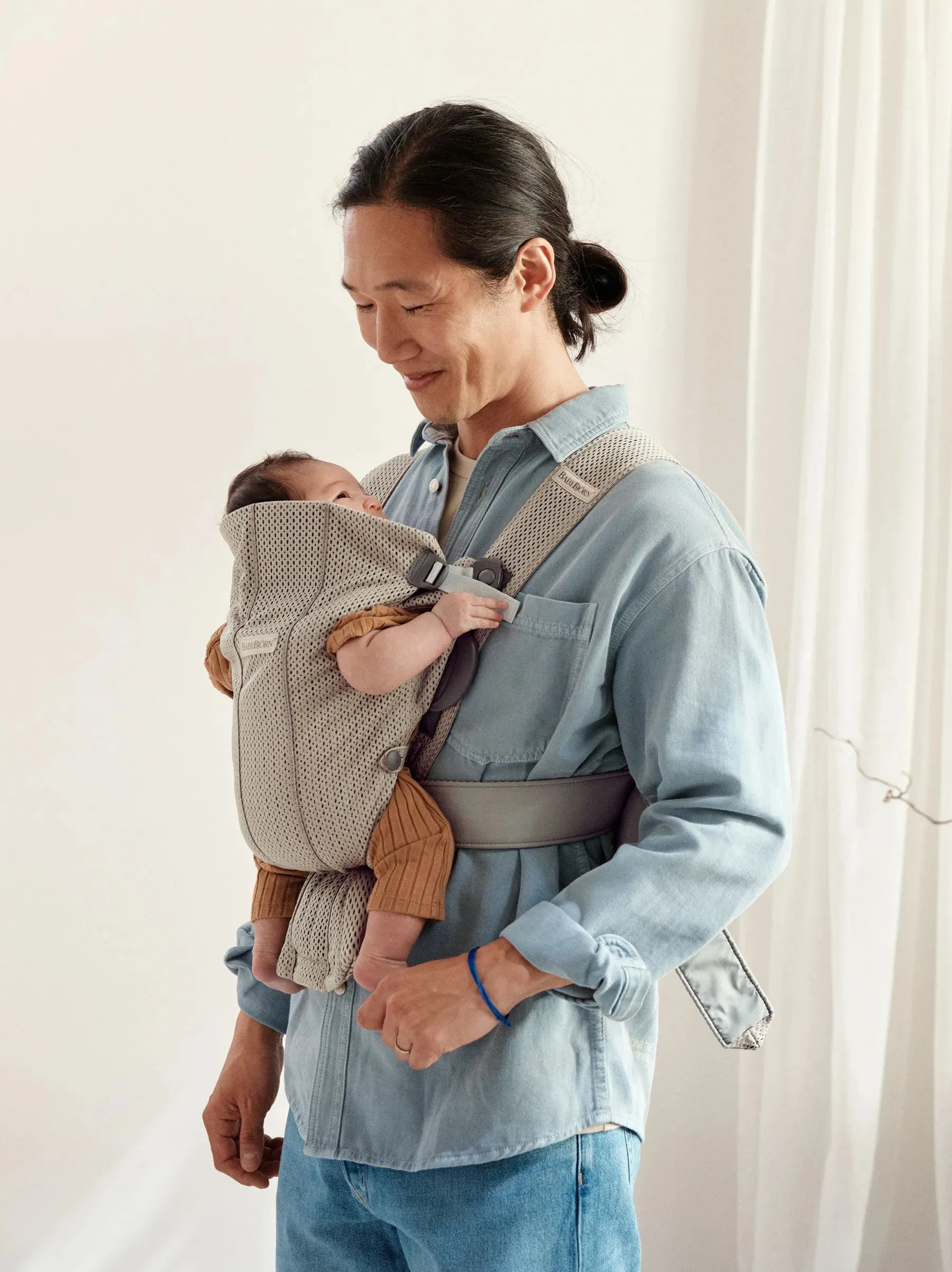 BabyBjorn, Baby Carrier Mini