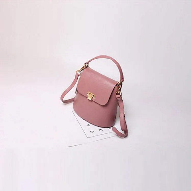 Chic Womens Leather Crossbody Bags Leather Handbags for Women