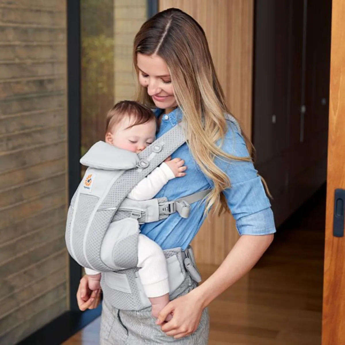 Ergobaby Omni Breeze Carrier