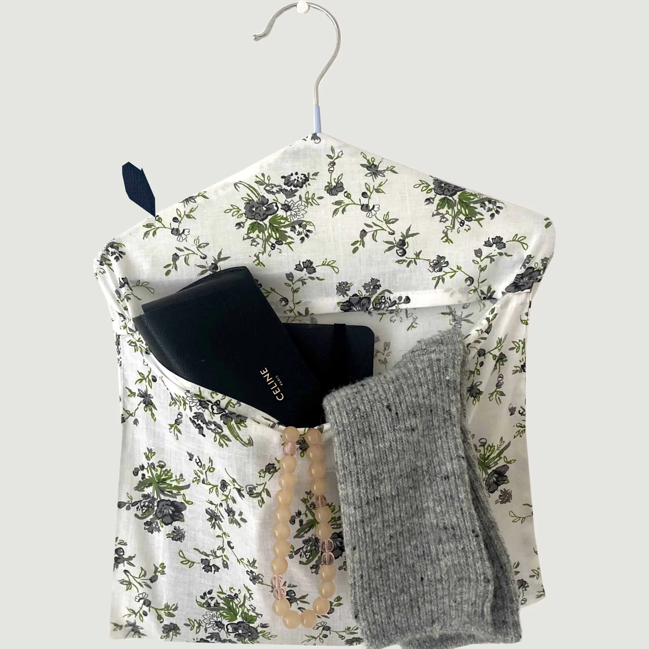 FLORAL STORAGE HANGER