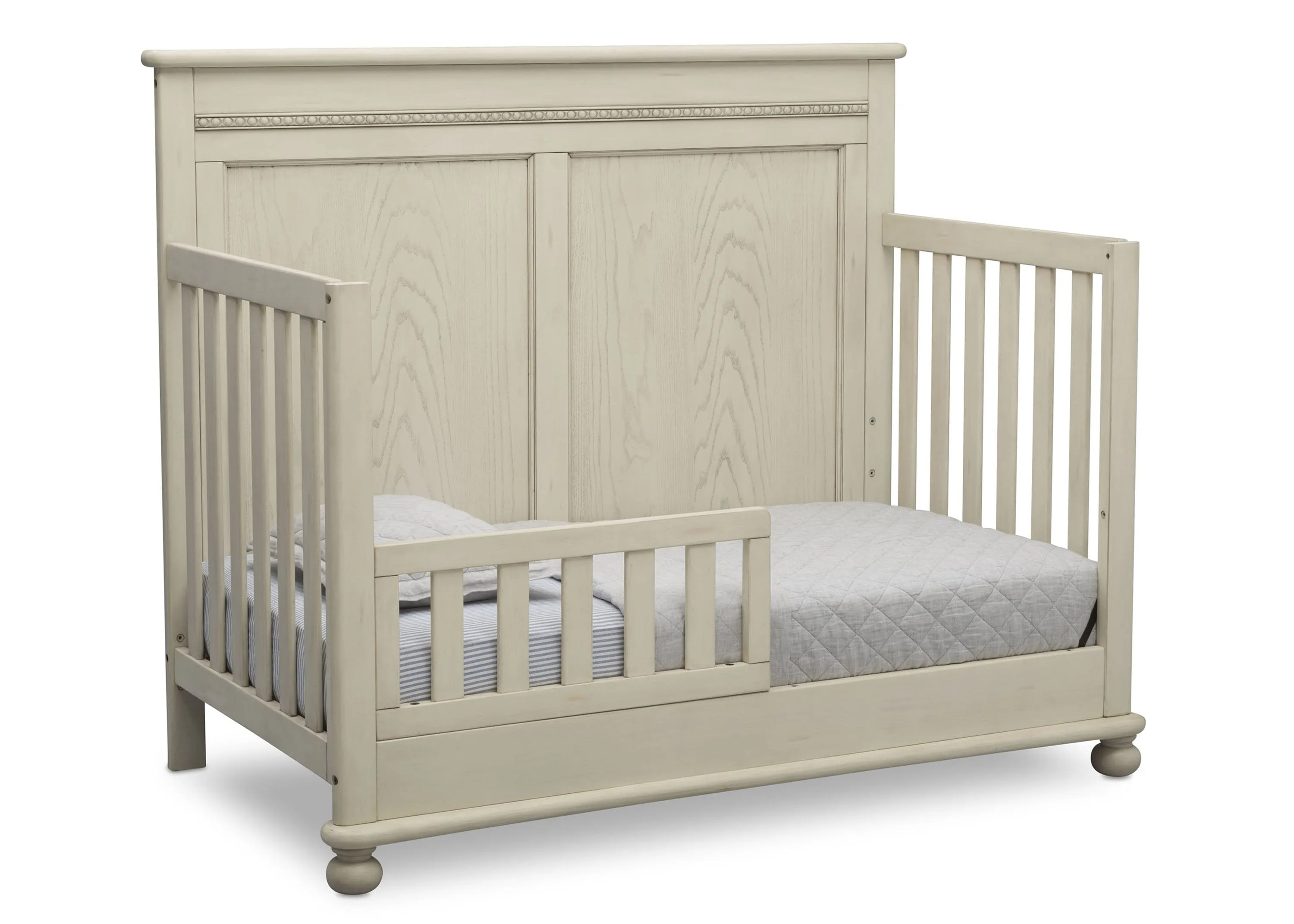 Fontana 4-in-1 Convertible Crib