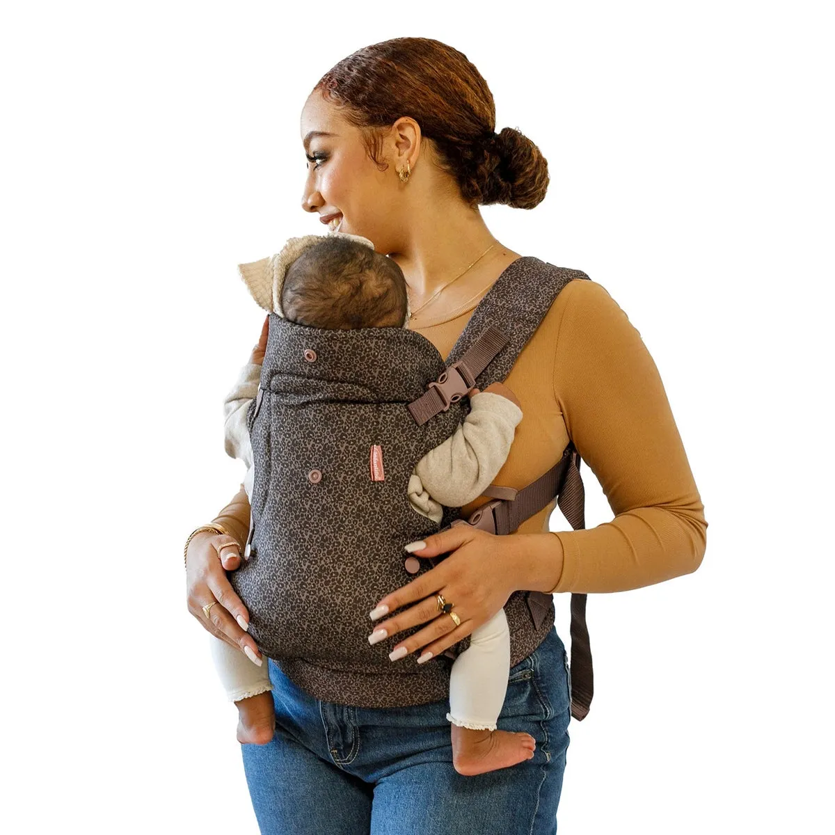 Infantino Flip 4-In-1 Convertible Carrier Leopard