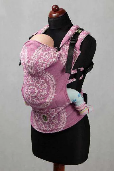 Lenny Lamb Ergonomic Carrier | Sandy Shells *Missing Waist Buckle*