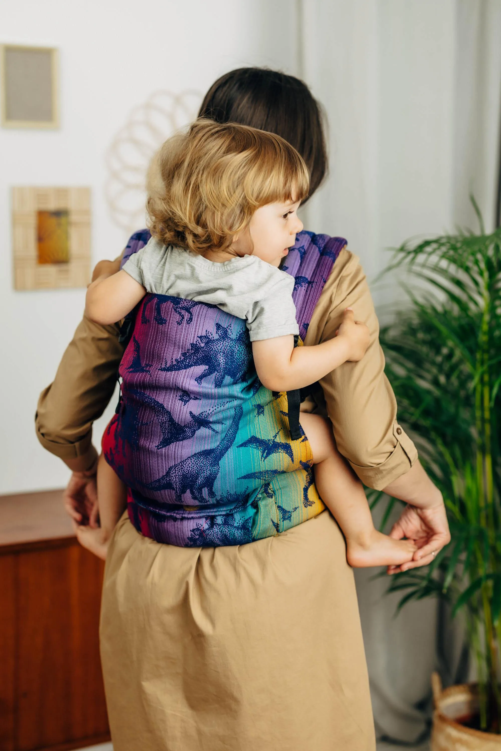 LennyLamb LennyLight Babywearing Carrier Jurassic New Era