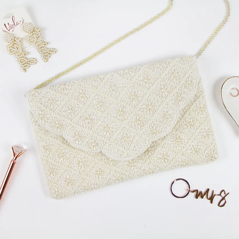 Plain White Scallop Pearl Clutch Bag