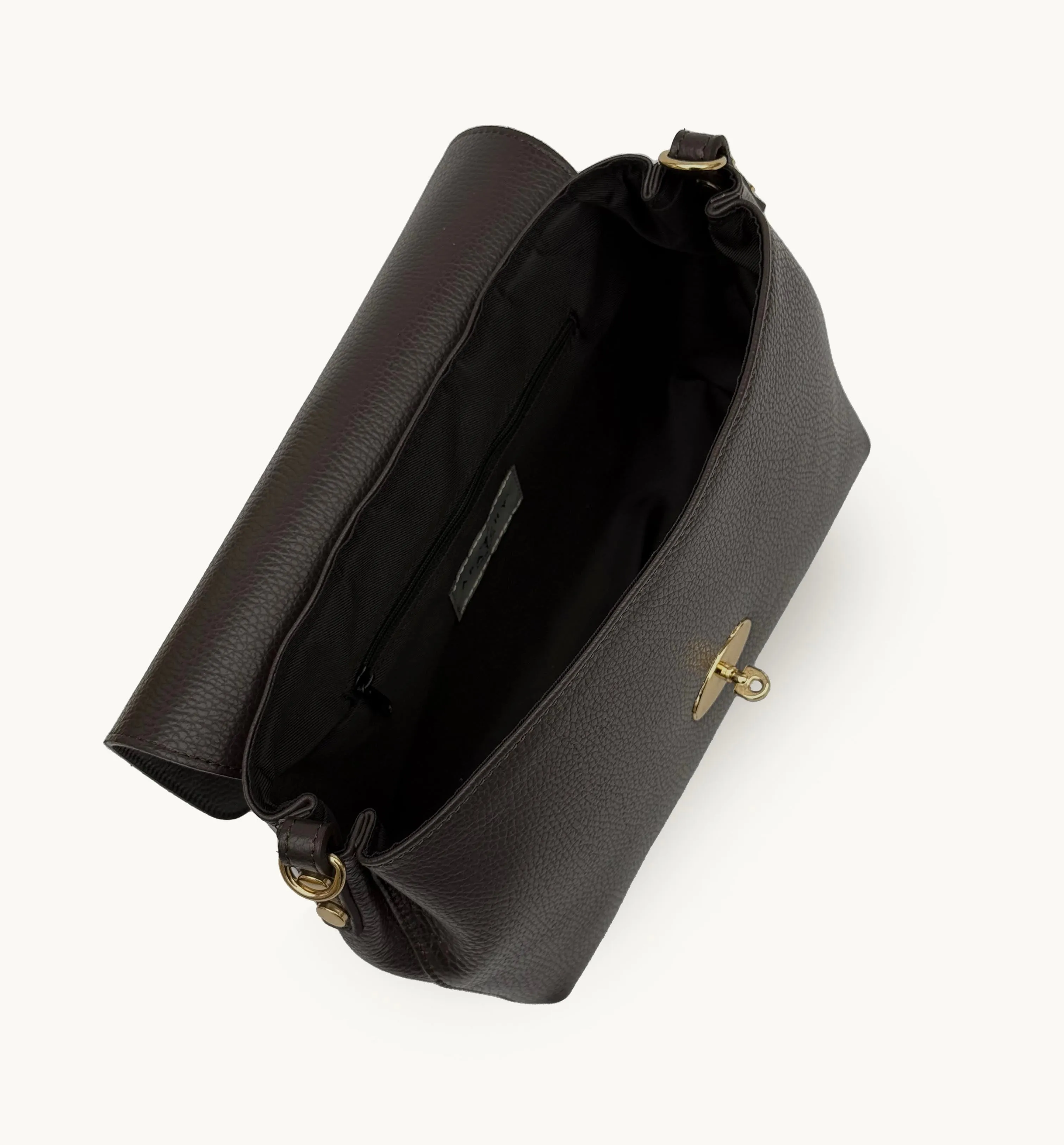 The Maddie Maxi Chocolate Leather Bag