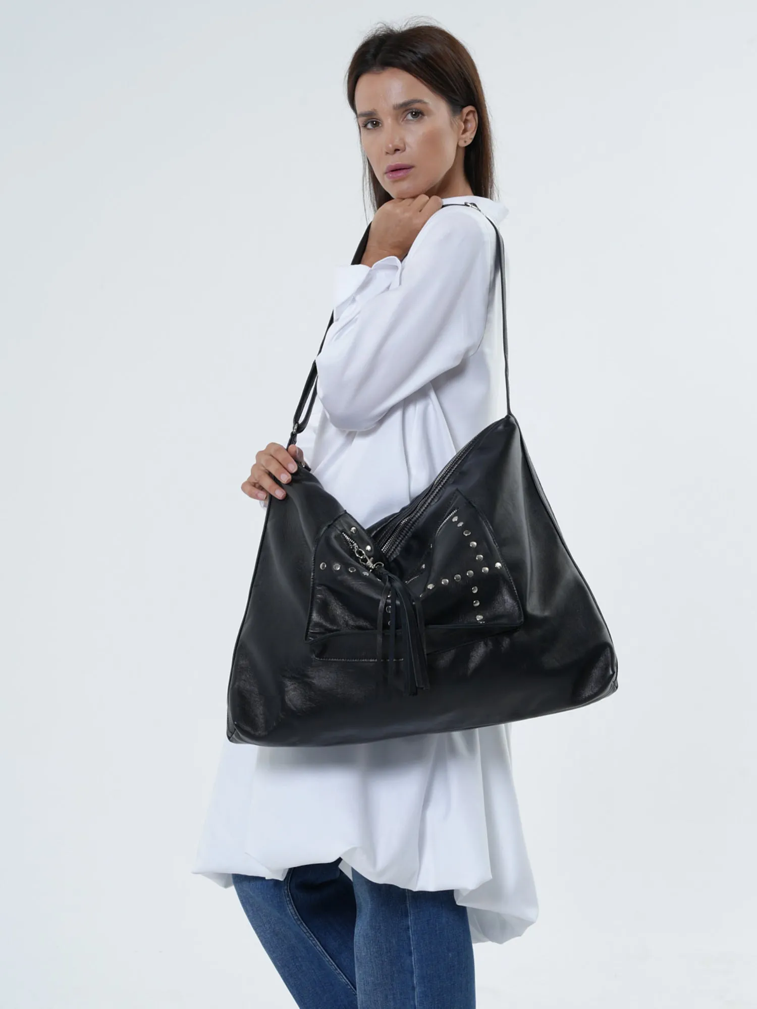 Оversized Slouchy Tote Bag In Black