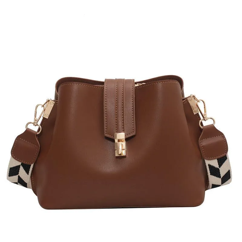 Wide Shoulder Strap Bucket Single Shoulder Bag